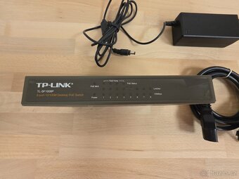 PoE switch TP-Link TP-SF1008P – 8 portů, 4x PoE - 3