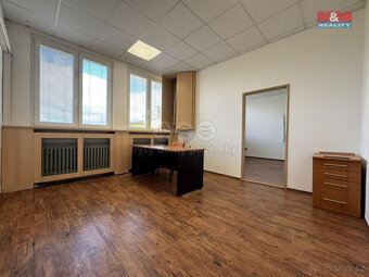 Pronájem kancelářského prostoru, 240 m², Most, ul. Jezerní - 3