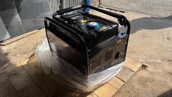 Prodám elektrocentrálu na 400V - 3