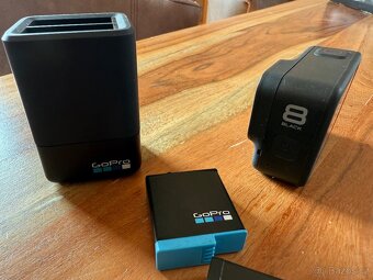 GoPro HERO 8 Black + PRISLUSENSTVI + GOPRO HODINKY - 3