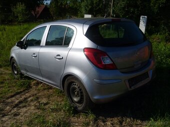 Opel Corsa D NAHRADNI DILY Z VOZU rok 2008, 1,2 59kw - 3