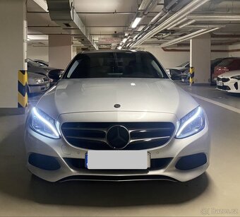 W205 C180 2017 - 3