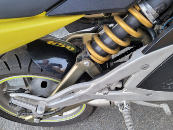 Kawasaki ER-6N - 3