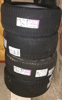 Prodám nové zimní pneu nexen 275/40 R20 - 3