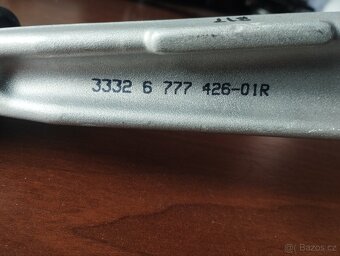BMW E60/E61 pravé zadní rameno originál - 3