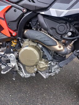 Ducati hypermotard 698 - 3