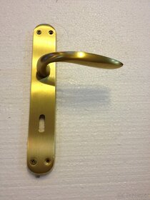 Dveřní klika / kování, zlatá mat, rozteč 72mm /23ks - 3