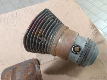 Nové písty + válce - 3