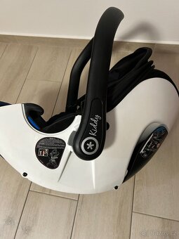 AUTOSEDACKA KIDDY-TOP STAV - 3