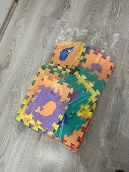 Prodám dětskou ohrádku + pěnové puzzle viz popis - 3