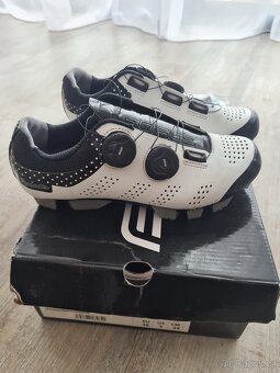 Cyklo obuv Force - 3
