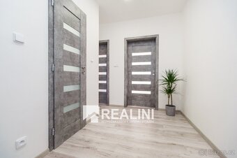 Nadstandartní byt 2+1 s lodžií po kompletní rekonstrukci - 3