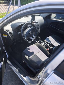 Kia Ceed 1.4i 66kw, 2010, facelift,ČR - 3