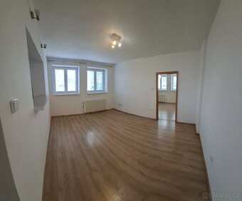 Pronájem bytu 2+1, Bojkovice, Bezručova čtvrť - 3
