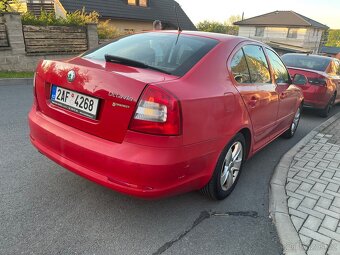 Škoda Octavia II 2.0 TDI DSG na splátky bez registru - 3