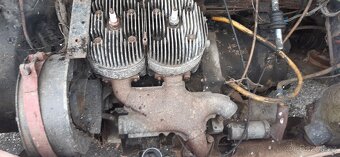 prodam na trabanta motor s prevodovkou a jine - 3