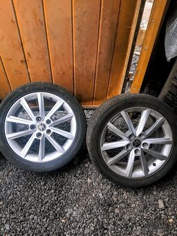 225/45 R17 Octavia 3 - 3