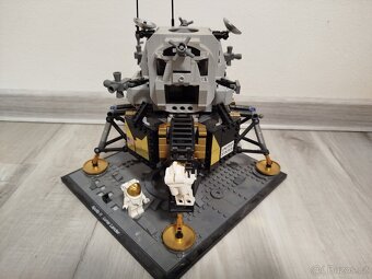 Lego 10266 lunární přistávací modul - 3