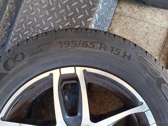 ALU kola obuté na letní pneu. 195/65 R15 - 3
