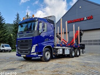 Lesovoz LESOVÚZ Volvo FH4 do drewna drzewa lasu stos kłoda - 3