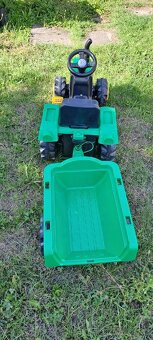Šlapací traktor s vozíkem - 3