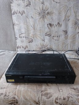 Prodam. videorekordér Sony SLV-N77 VCR VHS Player. - 3