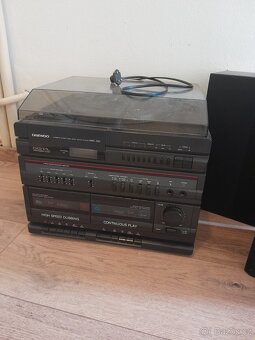 Stará hifi věž - 3