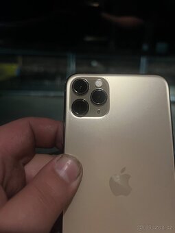 Apple iPhone 11 Pro Max - 3