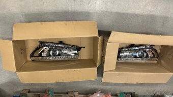 Hilux predni svetla plus mlhovka - 3