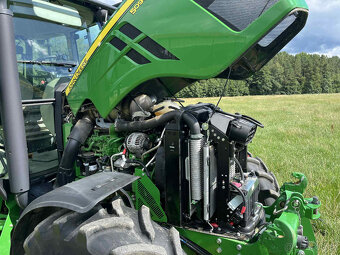 Traktor John Deere 5090 M - 3