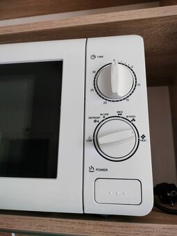 Prodám mikrovlnnou troubu - 3