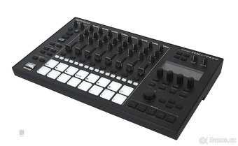 Groovebox Roland MC - 707 (bezmála nepoužívaný) - 3
