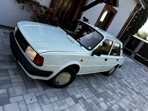 Škoda 120L - 3