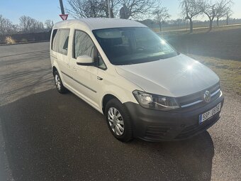 VW Caddy 2.0 TDI Naprosto v pořádku 5 mist - 3