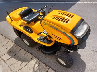 Prodám zahradní traktor MTD 13Hp - 3