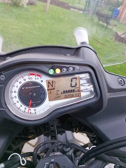 Dl650v-storm - 3