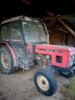 Prodám traktor Zetor - 3