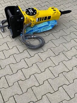 Atlas Copco SB 152 Epiroc hydraulické kladivo - 2,0t- 5,0t - 3