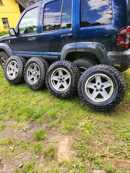 Kola Jeep - 3