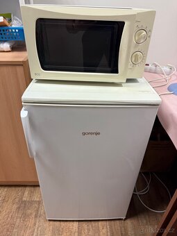 Lednice s mrazákem Gorenje + mikrovlnka - 3