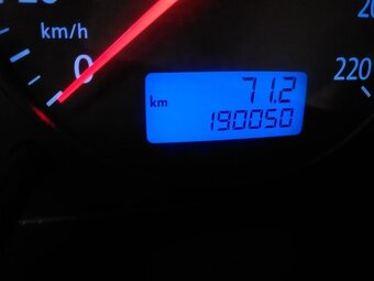 Prodám obytný vůz VW T5 long verze pro 2 osoby - 3