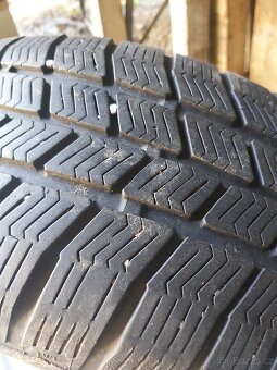 Zimní pneu 195/65 R15 - 3