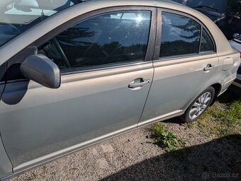 Toyota Avensis 2004 2.0 85kw d4d - 3