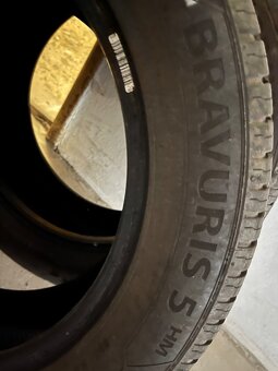 Barum Bravuris 5 205/55 R16 - 3