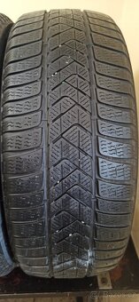 PIRELLI Winter Sottozero 225/55 R18 102V 4,5-5,5mm - 3
