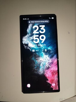 SAMSUNG GALAXY S22 ULTRA - 3