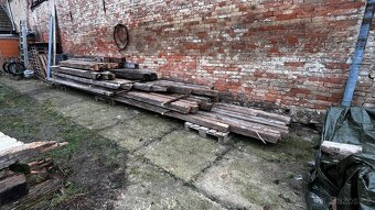 Staré trámy z demolice - 3