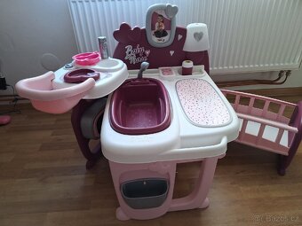Dětské hrací centrum pro panenky - 3