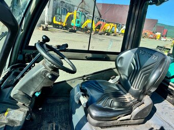 Vysokozdvižný vozík Toyota 02-8F 2010 Lpg - 3