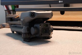 DJI Mavic 3 (V2.0) C1 – širokoúhlá + telekamera, COMBO - 3
